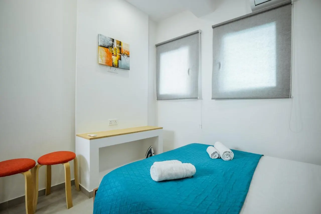 Tsolias Apartments Протарас