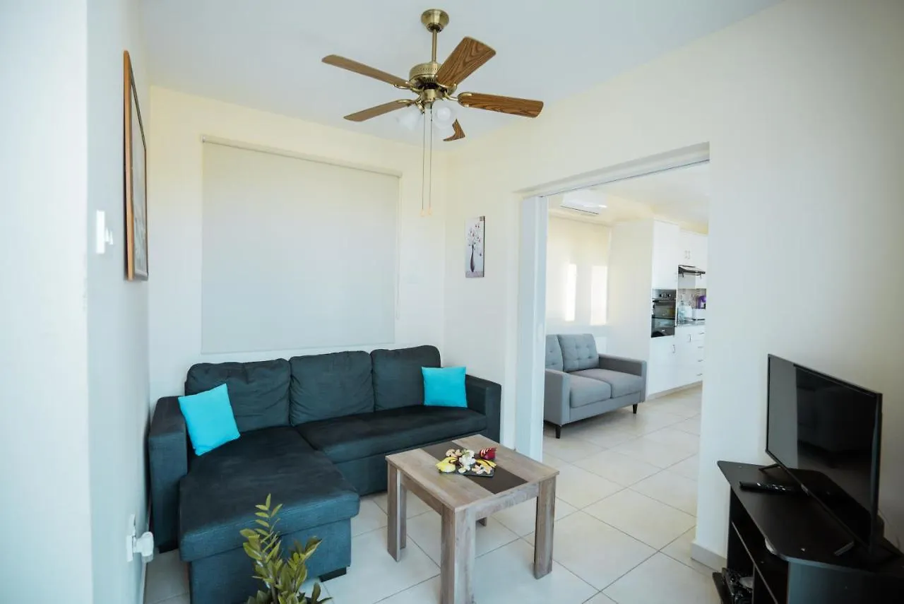 Tsolias Apartments Protaras 0*,