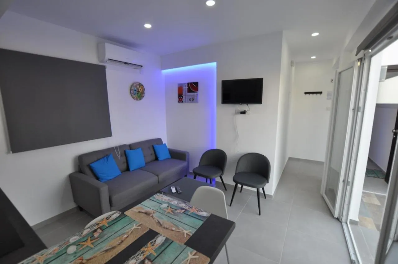 Tsolias Apartments Protaras