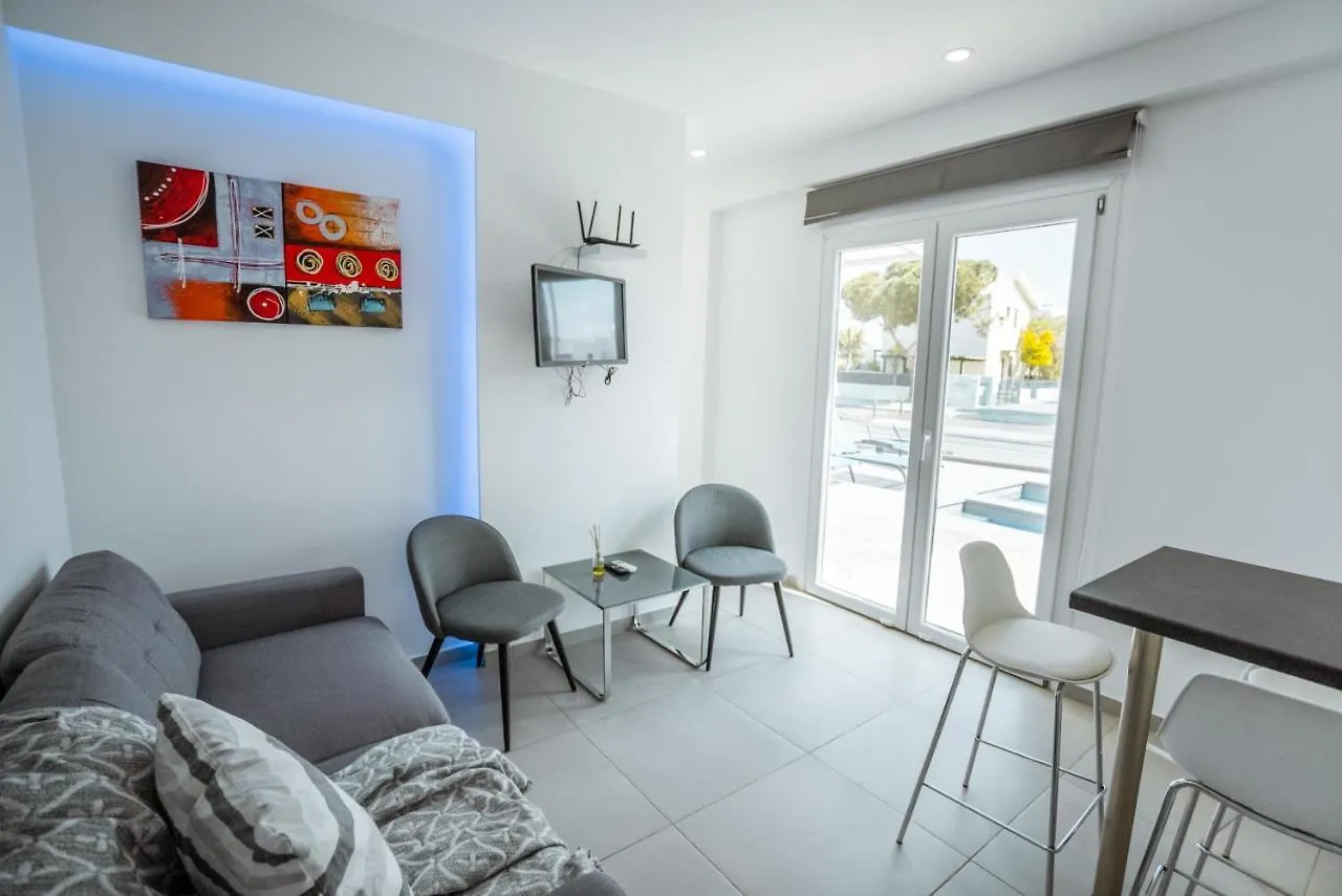 Tsolias Apartments Protaras